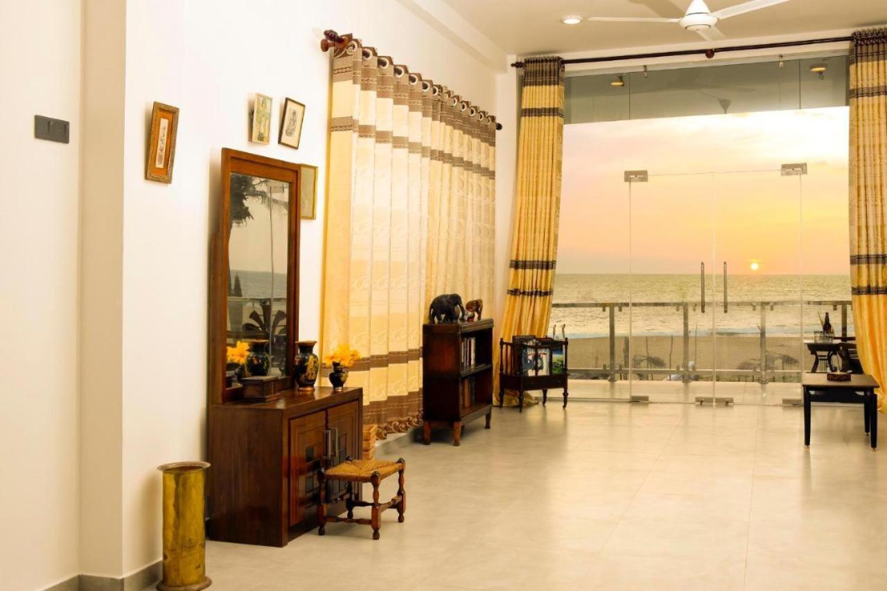 Kavin Beach Hotel Hikkaduwa Exterior photo